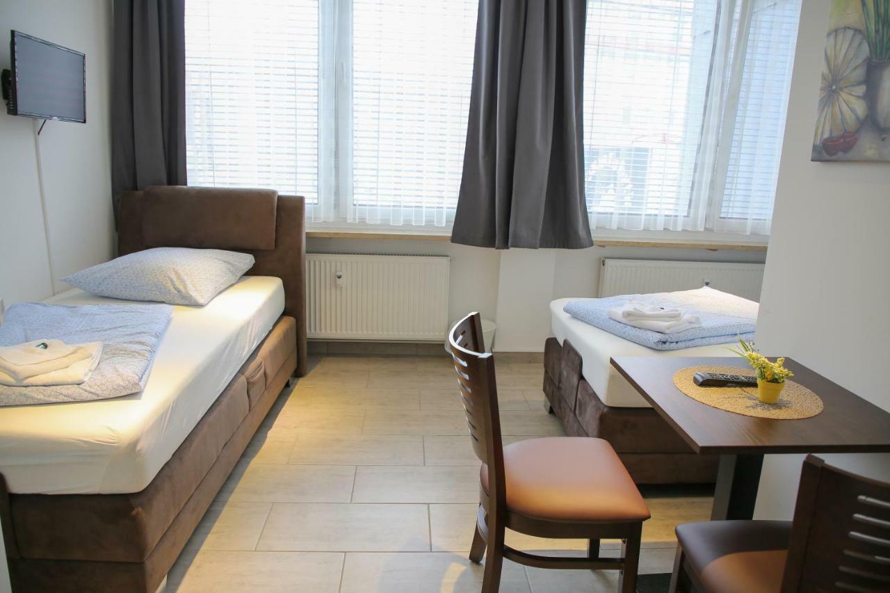 Franken Motel Fürth Eksteriør billede